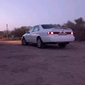 Toyota Camry 1997