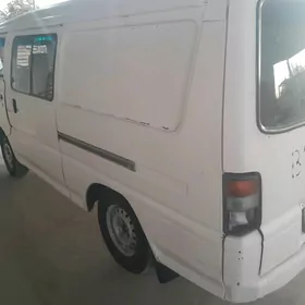 Toyota Hiace 2001