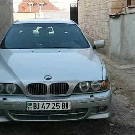 BMW E39 2000