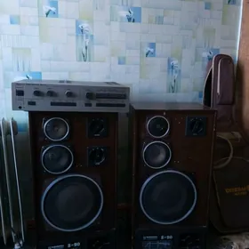 продаются колонки s-90