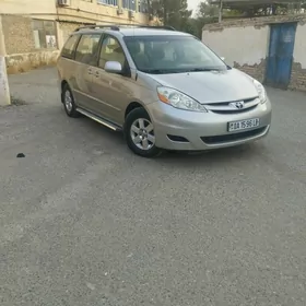 Toyota Sienna 2008