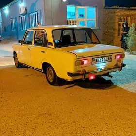 Lada 2104 1984