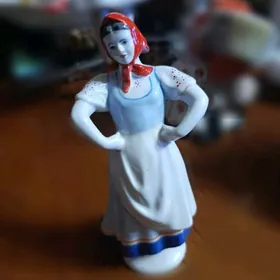 статуэтка Руки в Боки,Statuetk