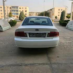 Kia Optima 2001