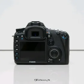 Canon 7D (Body) (Taze)