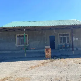 Bäherden Satlyk jaý