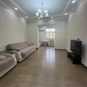 Kim Rayon Gaudanka 2 Kom 3 ET