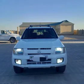 Infiniti QX4 2002