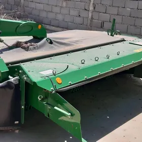 John Deere 2023