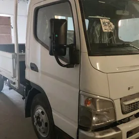 Mitsubishi Canter 2025