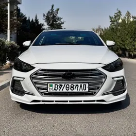 Hyundai Elantra 2018