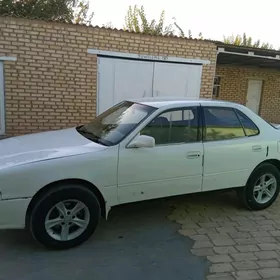 Toyota Camry 1992