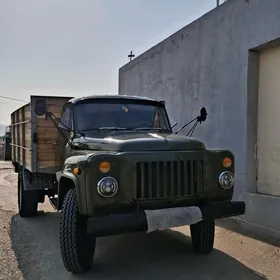 Gaz 53 1983