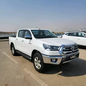 Toyota Hilux 2025