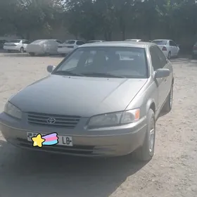 Toyota Camry 1999