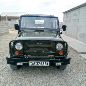 UAZ 469 2000
