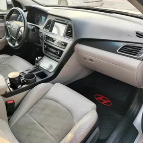 Hyundai Sonata 2017