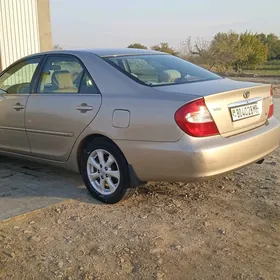 Toyota Camry 2003