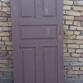 внутренний дверь