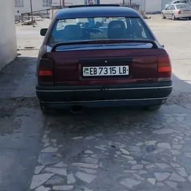 Opel Omega 1990