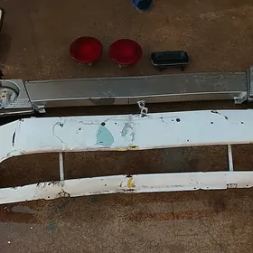 Mitsubishi rosa 2004