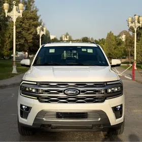 Ford Expedition 2022