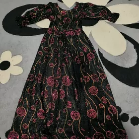 ayal gyz koynek we kastyum