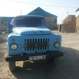 Gaz 52 1988