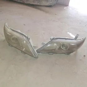 2010 Toyota camry on fara