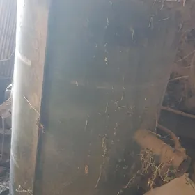 benze bak kraz morda