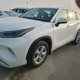 Toyota Highlander 2020
