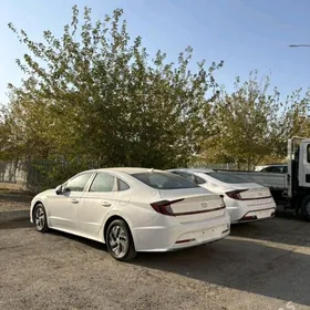 Hyundai Sonata 2020
