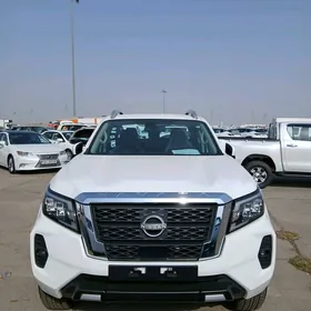 Nissan Navara 2024