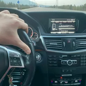 Mercedes-Benz E-Class 2013