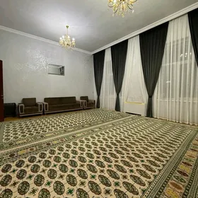 MOSKOWSKIÝ 3 KOMNAT