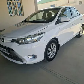 Toyota Yaris 2017