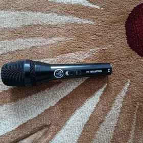 mikrafon AKG