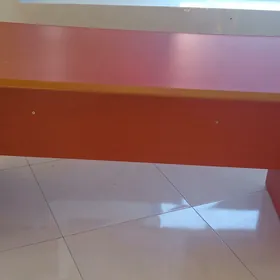 стол