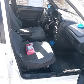 Lada 2115 2002