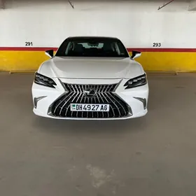 Lexus ES 350 2022