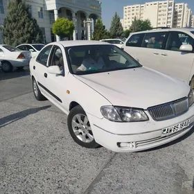 Nissan Sunny 2003
