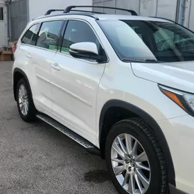 Toyota Highlander 2017
