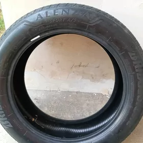 Teker Bridgestone 235/55r20