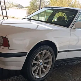 BMW 520 1992