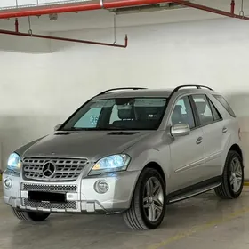 Mercedes-Benz ML350 2009