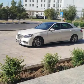 Mercedes-Benz 400SE 2009