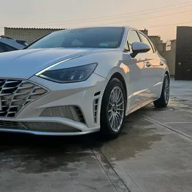 Hyundai Sonata 2020