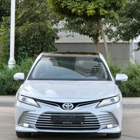 Toyota Camry 2022