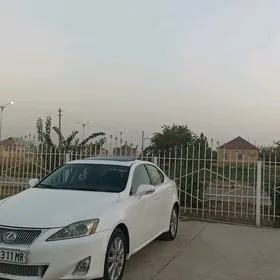 Lexus IS 250 2011