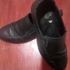 Детские туфли